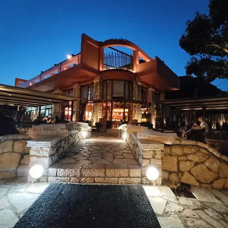 シャレー My Woodenfriend