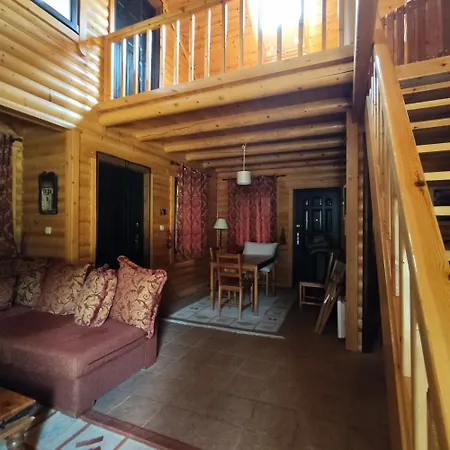 My Woodenfriend Káto Khóvoli