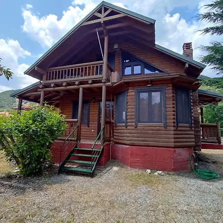 シャレー My Woodenfriend Káto Khóvoli