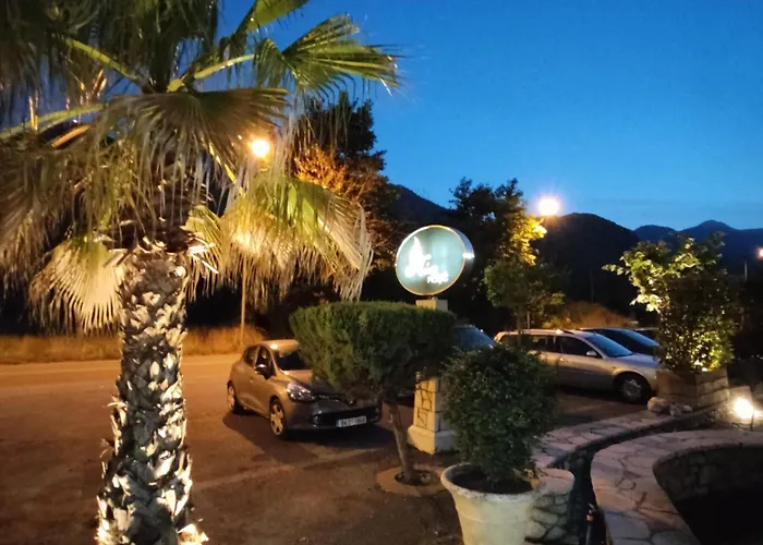 Alpehytte My Woodenfriend Kato Chovoli